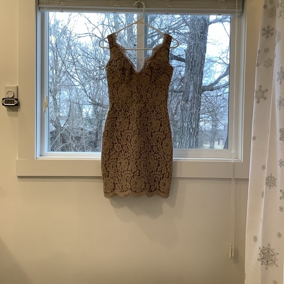 NOIR by Lazaro mini dress size 4 - Picture 4 of 9